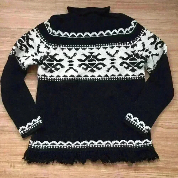 Jones NY winter print with fringed trim sweater Sz s - Picture 1 of 3